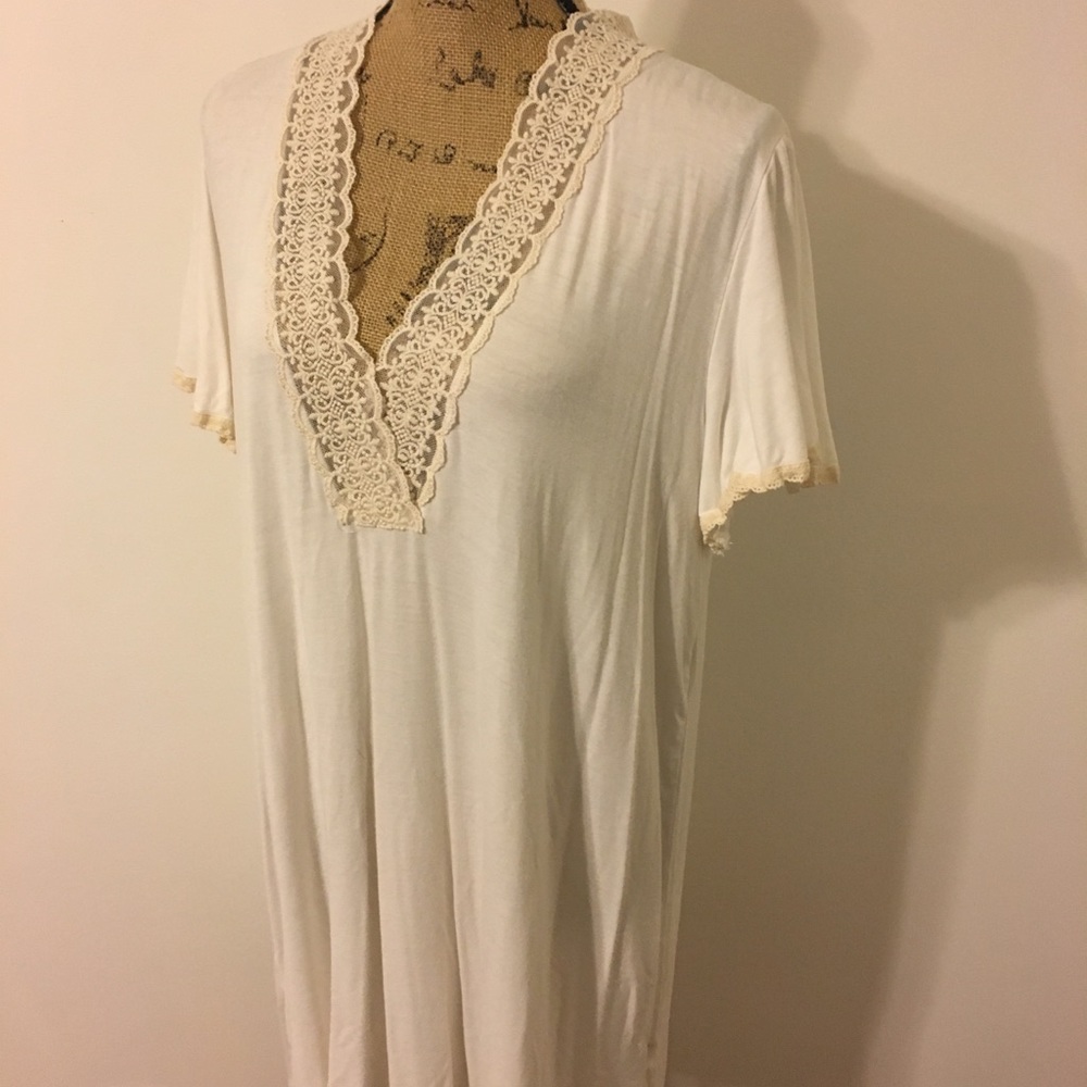 Tunic lace